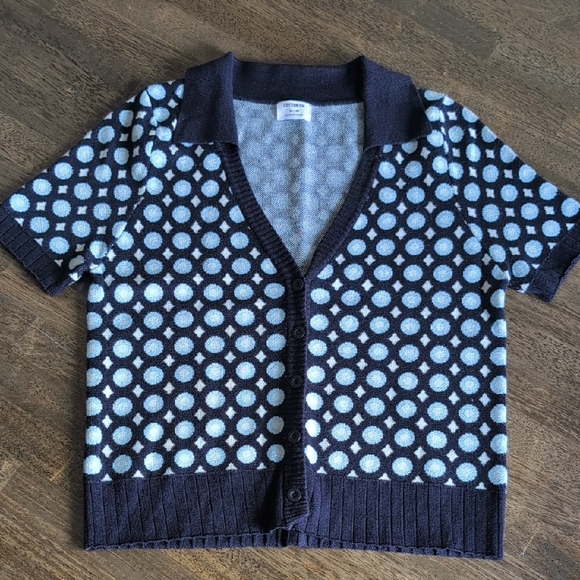 Cropped Vintage Look Cardigan - Picture 1 of 8